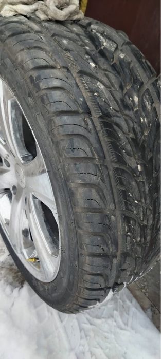 Шины с дисками Pirelli размер 285/40/22