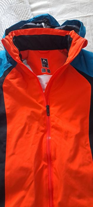 Costum de ski pentru 12 ani