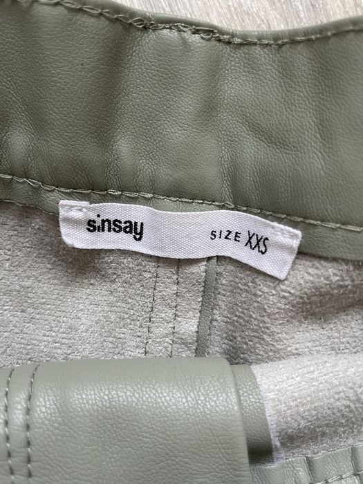 Дамска мини пола