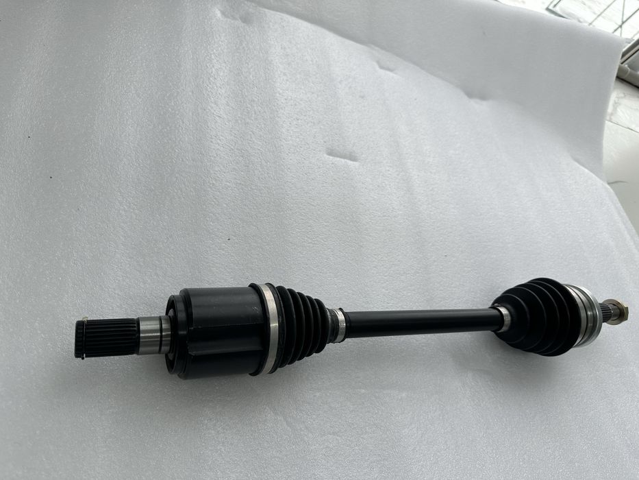 Kia Seltos левый привод в сборе