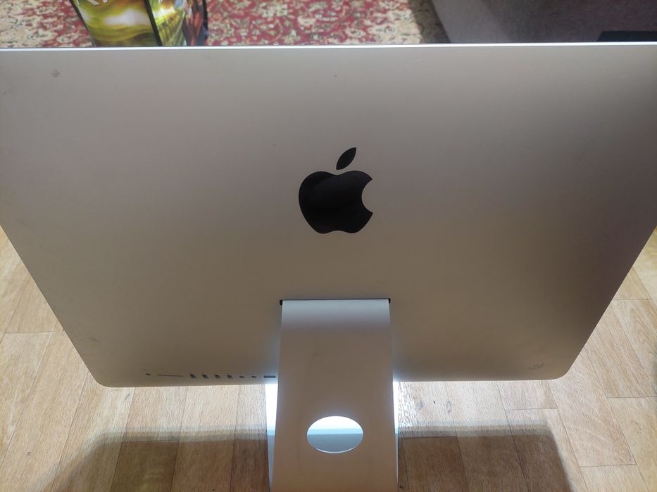 Продам моноблок Apple