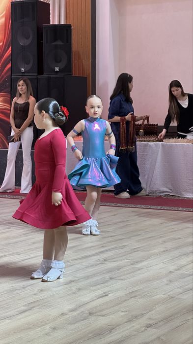 Продам рейтинговое платье .