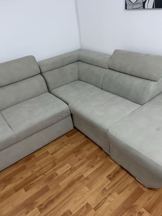 Colțar ca nou stare excelenta