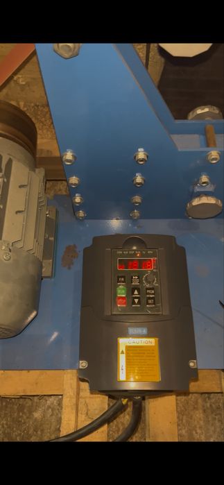 Polizor cu banda, Grinder