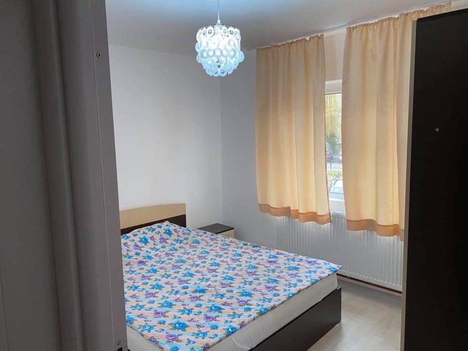 Apartament de închiriat, 2 camere Craiovita (Materna)