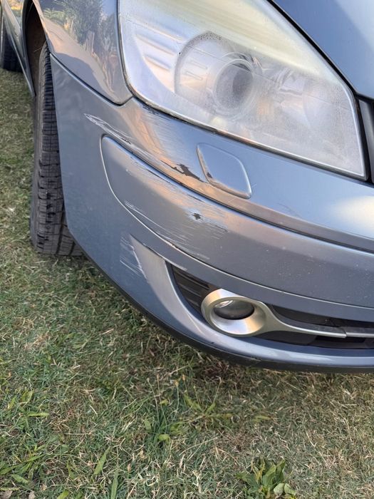 Renault Grand espace 2.2 150kc 2350€