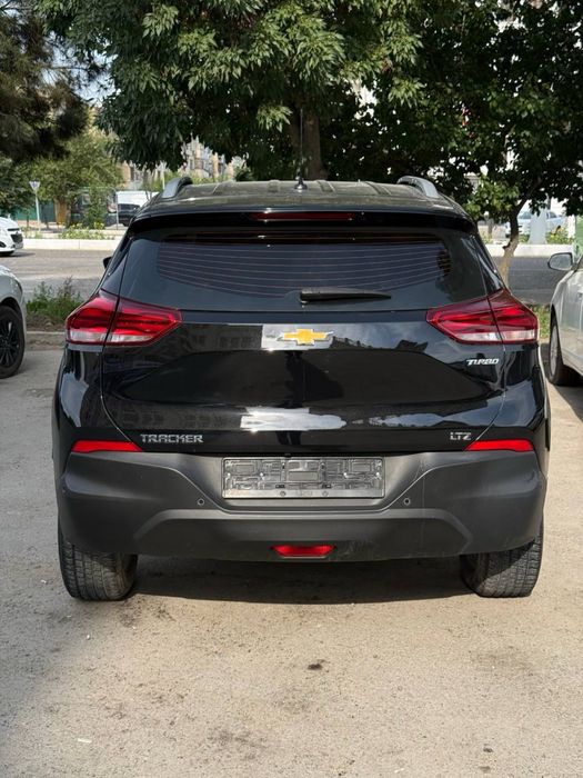 2023 tracker ideal holatda