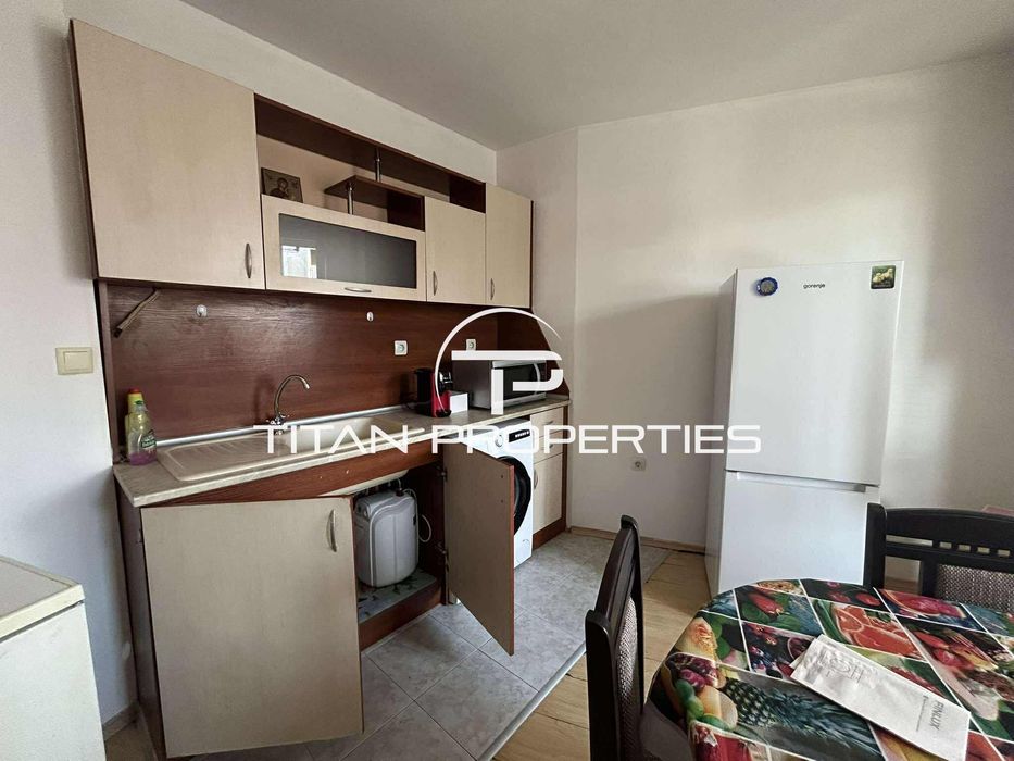 Дава се под наем Двустаен апартамент в Варна, Зимно кино Тракия - 48 кв.м за 418.71 € - Снимка #1