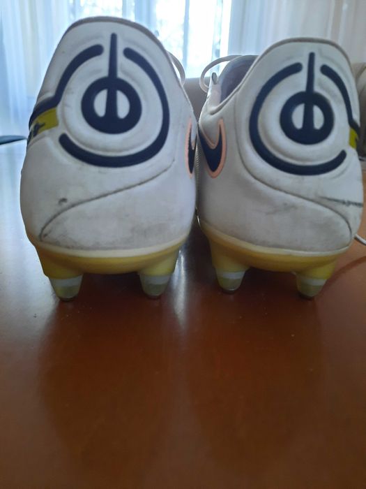 Футболни обувки Nike