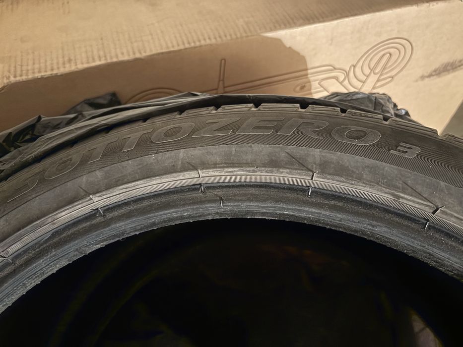 Зимни гуми пирели 285/35/20