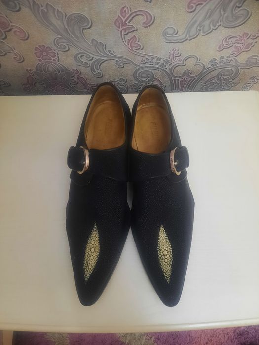 Продам туфли из кожи ската