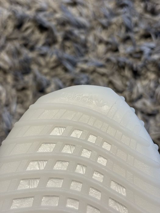 Yeezy 350v2 static reflective