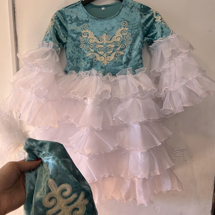 Казахский национальный костюм