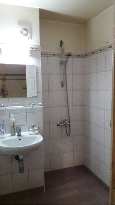 Дава се под наем Двустаен апартамент в Плевен, Широк център - 71 кв.м за 306 € - Снимка #7