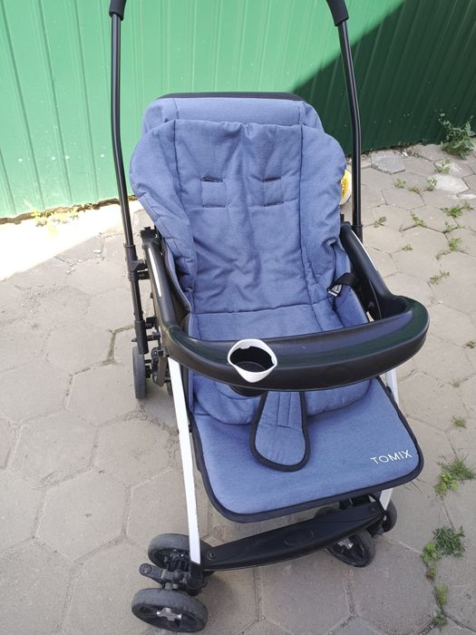 Продам коляску очень удобная