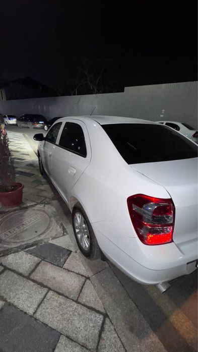 Продается машина Cobalt