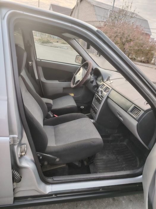 Продам приору 2172