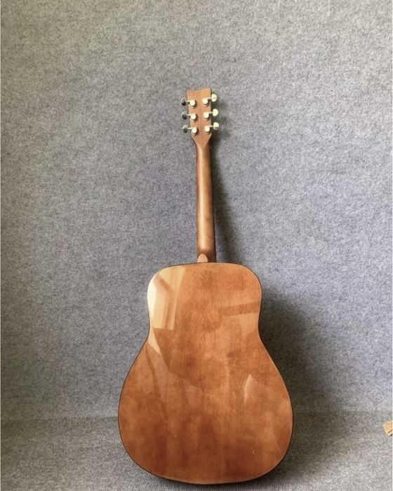 Yamaha f600 акустическая гитара