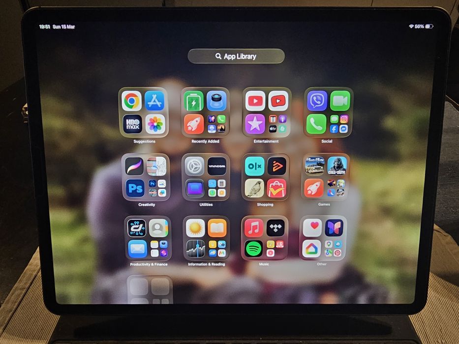 Пълен комплект iPad Pro 12.9" (2020) | 512GB | Magic Keyboard + Pencil