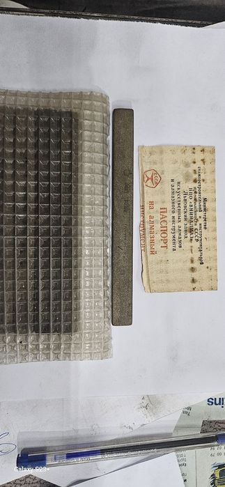 Продавам нови Руски диамантени камъни за хонинг