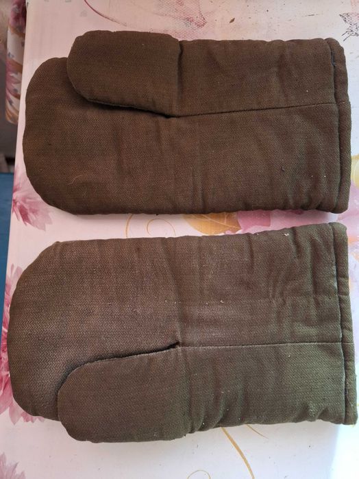 Рукавицы       .