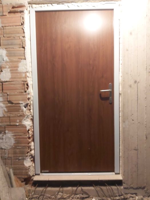 Немски входни врати Хьорман Thermo65 с остъкление