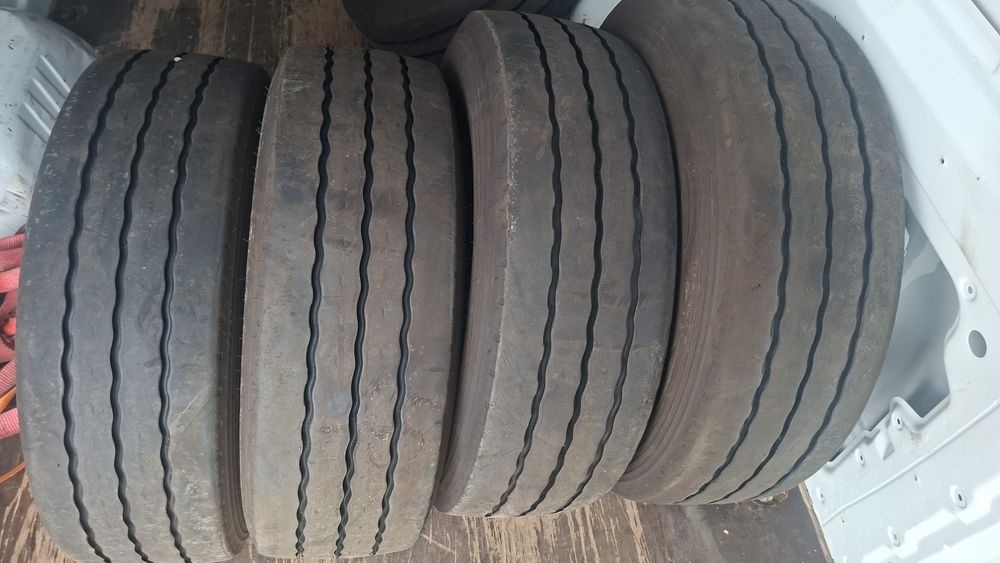 Anvelope 245/70/17.5 si 235/75/17.5  J indice