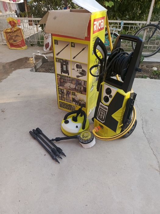 Ryobi RPW150XRB Электрическая мойка высокого давления 150 Bar. karcher