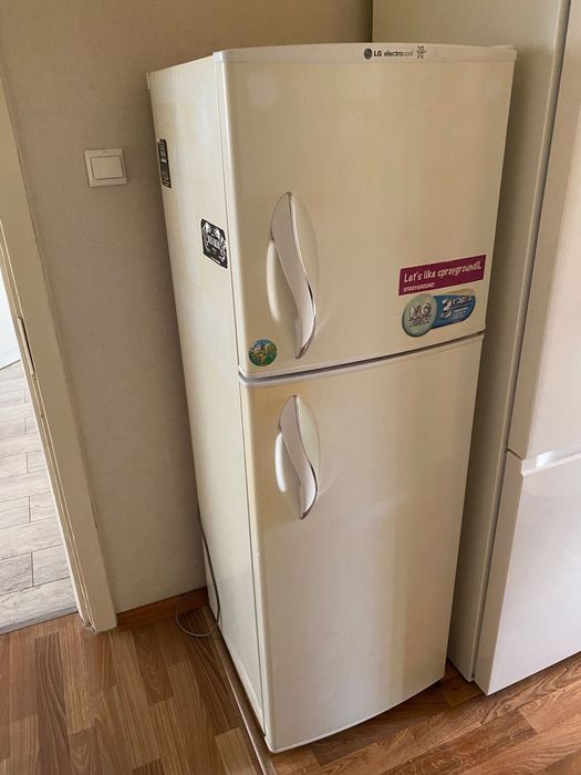 Холодильник LG б/у