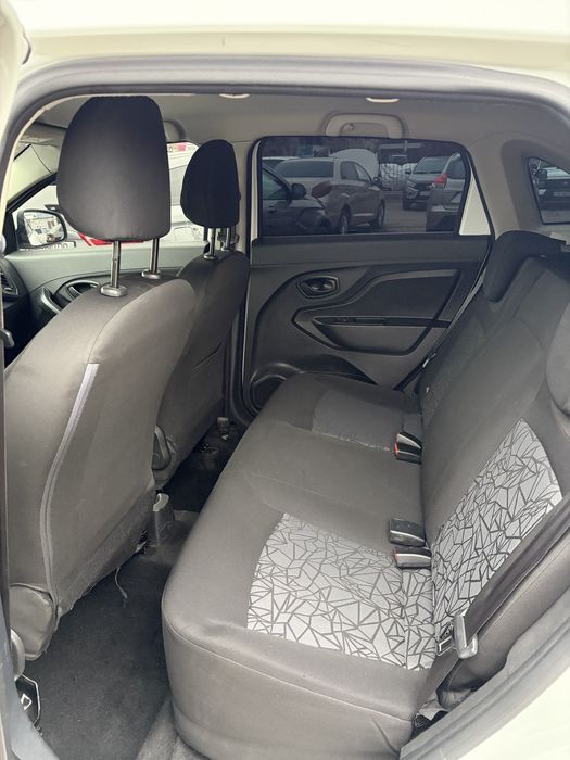 продам Лада xray 2017 года 88000 тыс пробег.