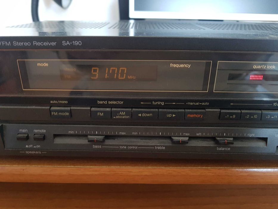 Продавам  ресивър Technics sa 190