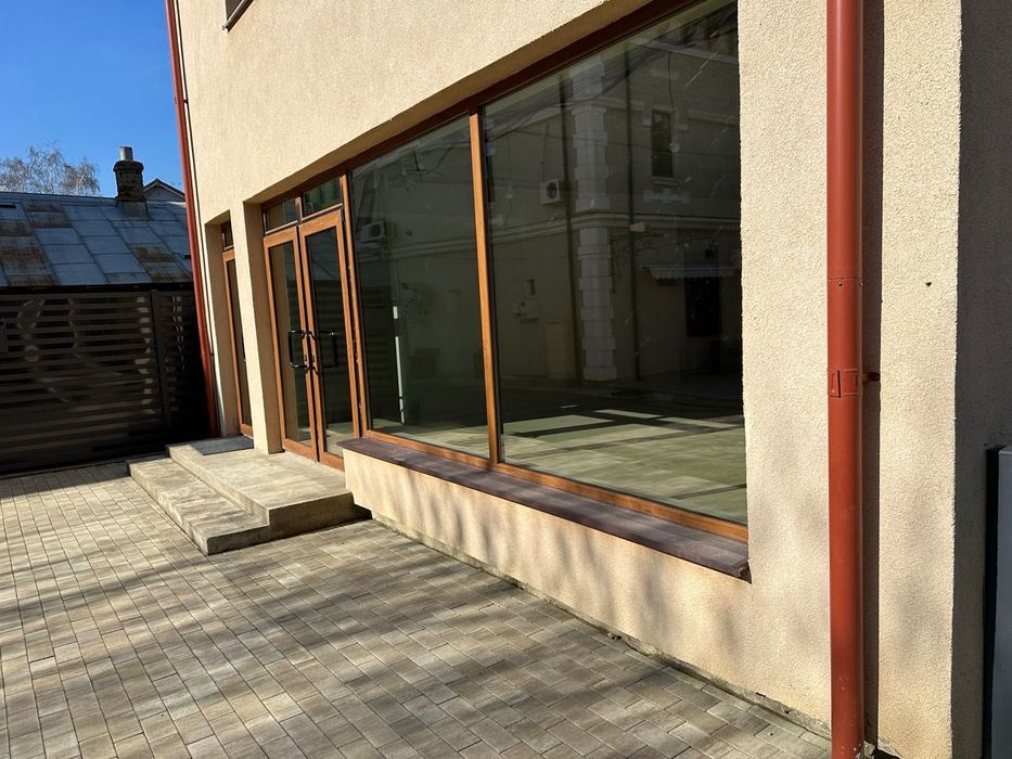 Spațiu de închiriat zonă ultracentrală Cuza Vodă, v-a-v Primăria Buzău