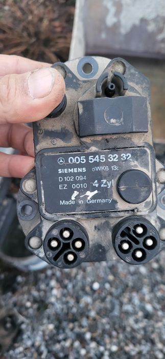 Продам запчасти на Мерседес и Ауди Б4