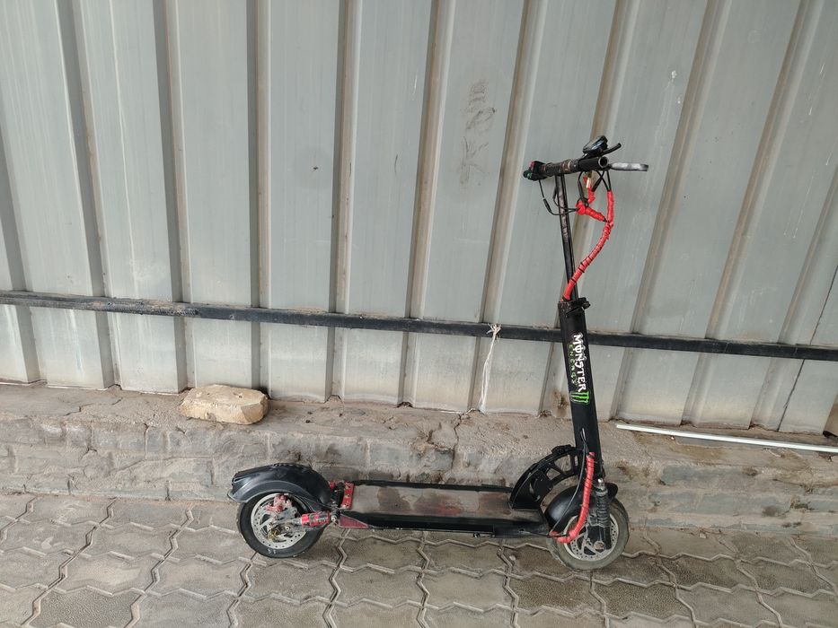 Продам самакат срочна не дорого