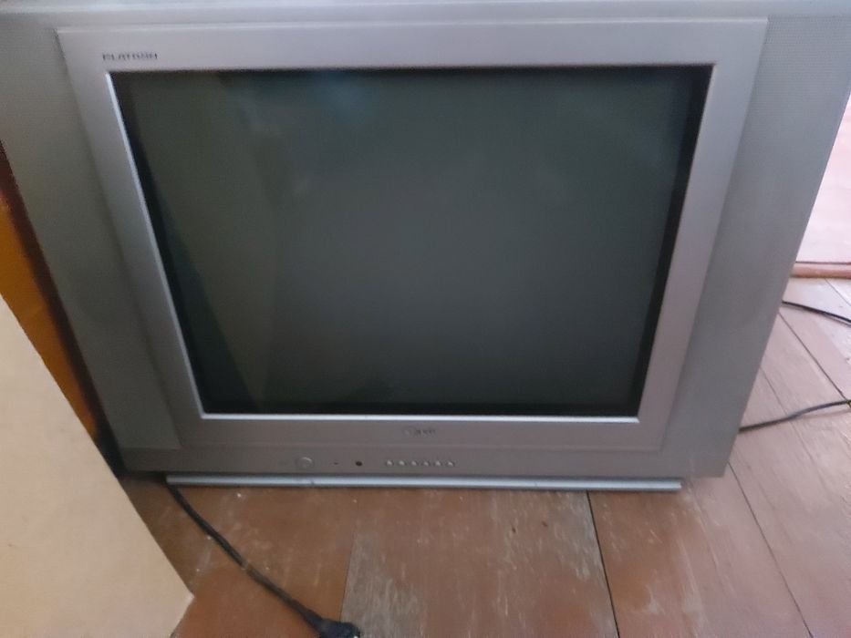Продаётся телевизор LG