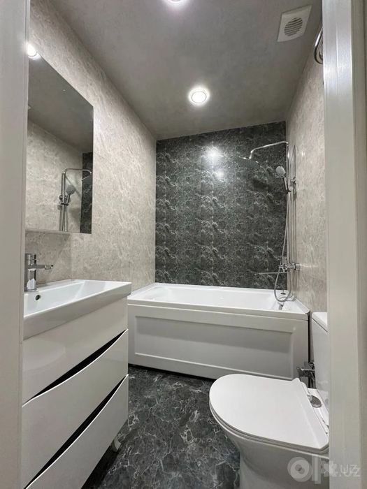 Сдаётся 3-комн Яккасарай, 8й роддом, 110 м²