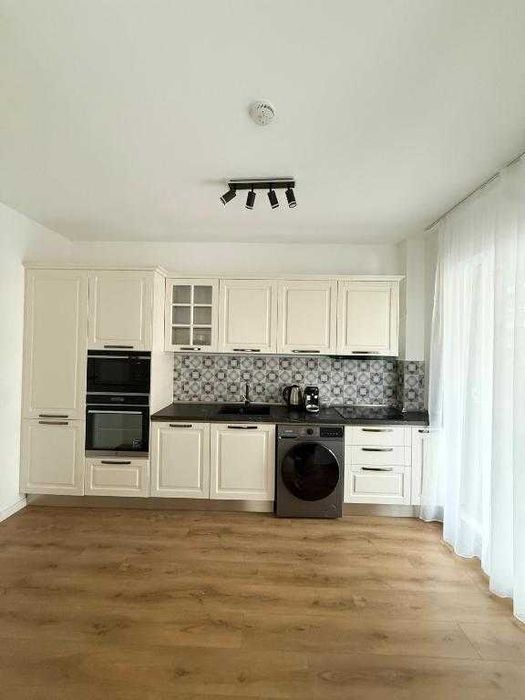 Apartament 2 camere de inchiriat situat la câțiva pași de Coresi Mall