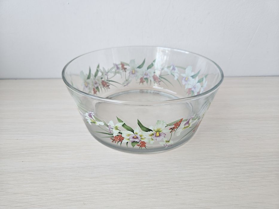 Посуда хрусталь вазы