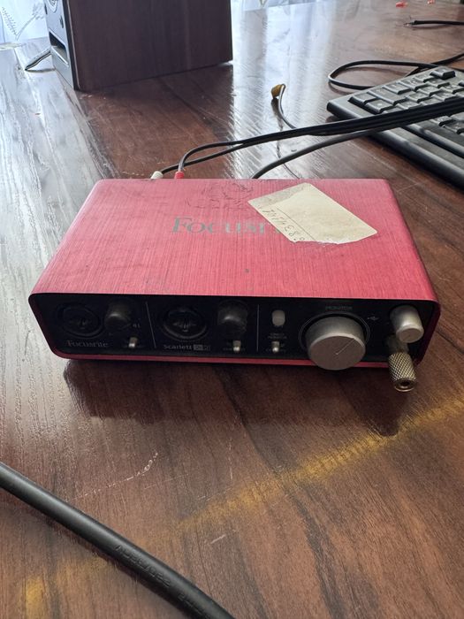 Focusrite Scarlett 2nd Gen USB Audio Interface