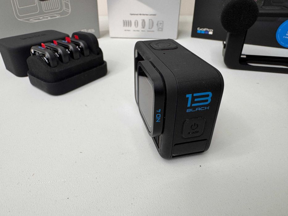 camera GoPro Hero 13 + Filtre ND + Media Mod + 2 baterii Enduro + incarcator usb-c