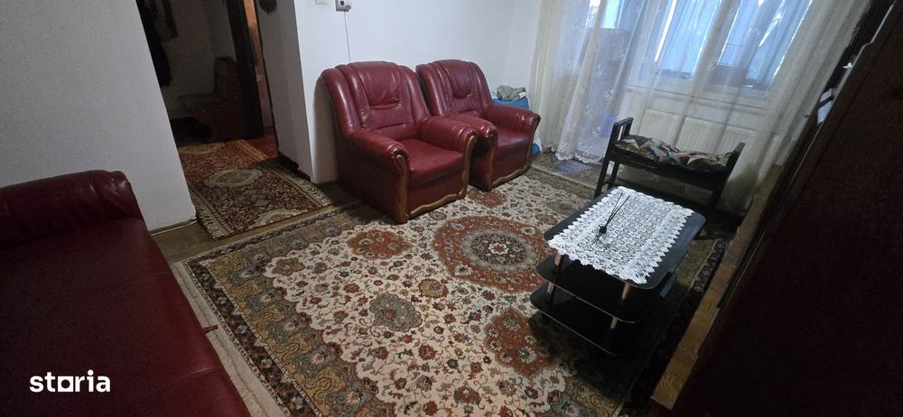 Vanzare apartament 2 camere, etaj 3 , micro 9 Targoviste