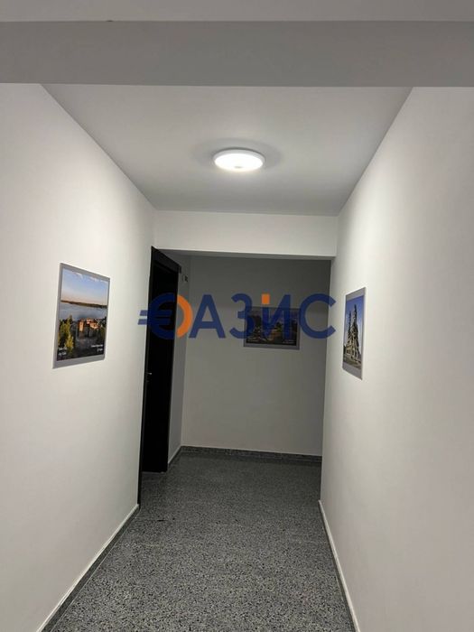 Продава се Двустаен апартамент в Свети Влас - 65 кв.м за 939 €/кв.м - Снимка #2