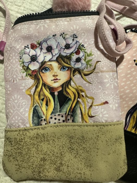 Чантички miia Брокатени чантички и прозрачни ранички