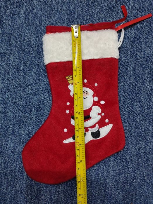 Trei ciorapei pentru cadouri de Crăciun