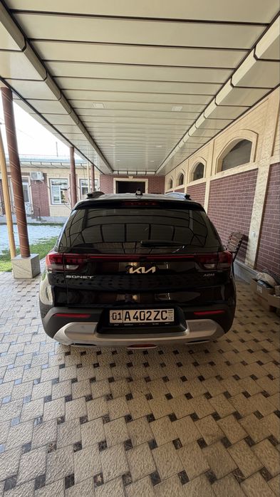 Kia Sonet 2025 qora 9.950