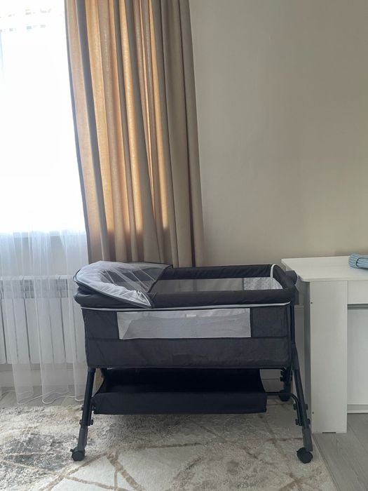 Продам детскую кроватку от 0