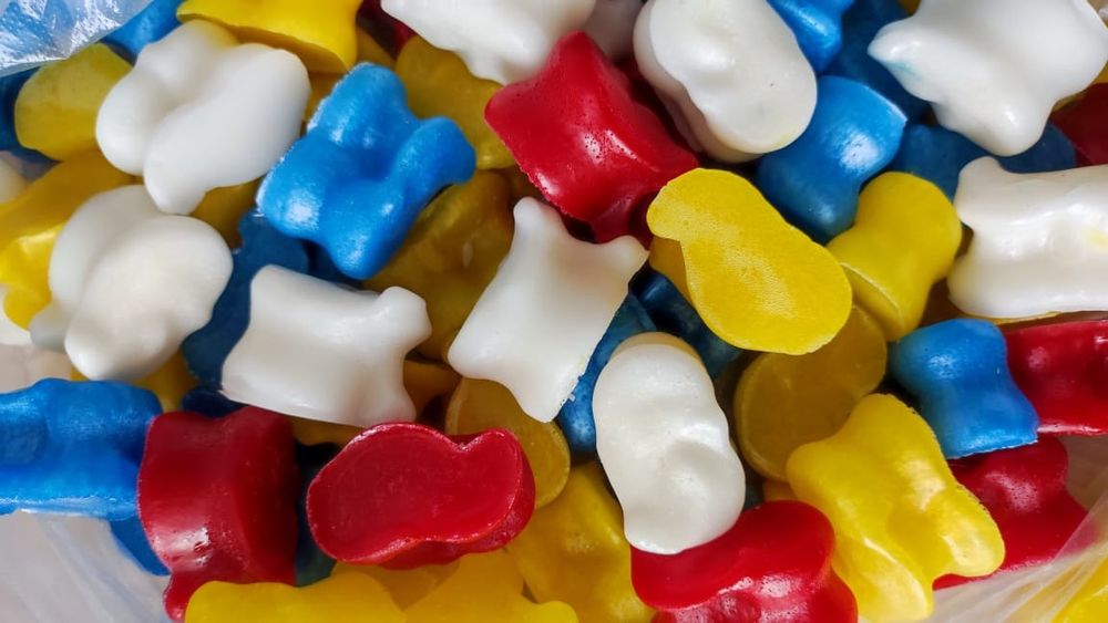 Продам литые цветные асыки