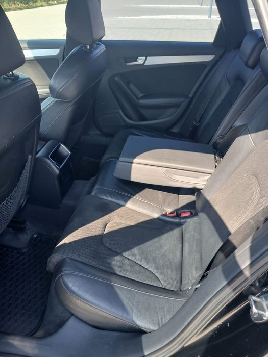 Vând Audi a4 b8 foarte bine întreținut