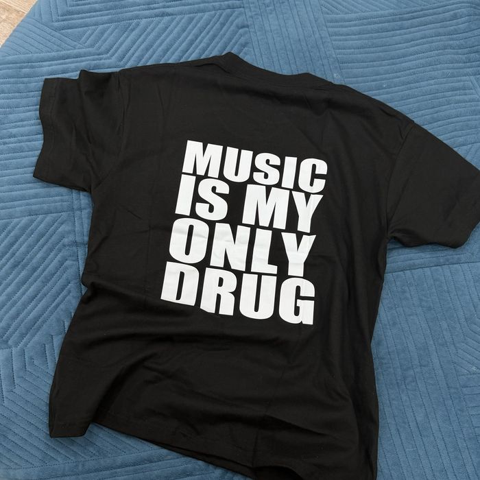 Футболка Music is my only Drug