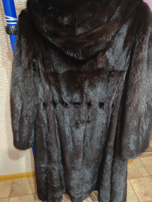 Продам Шубу норкувую